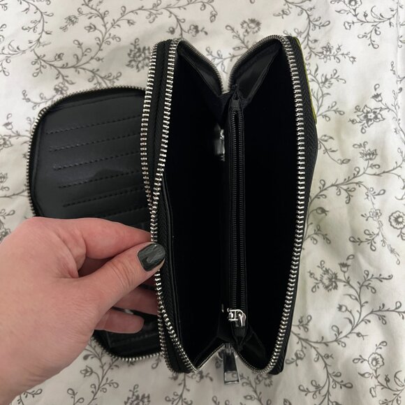 Green Slime Coffin Wallet Clutch Wristlet - Picture 4 of 4